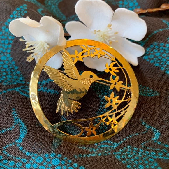 Hummingbird Gold Brooch & matching earrings - Picture 1 of 4